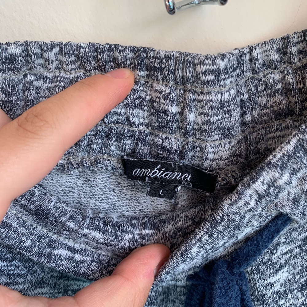 Grey shorts! - Picture 3 of 5